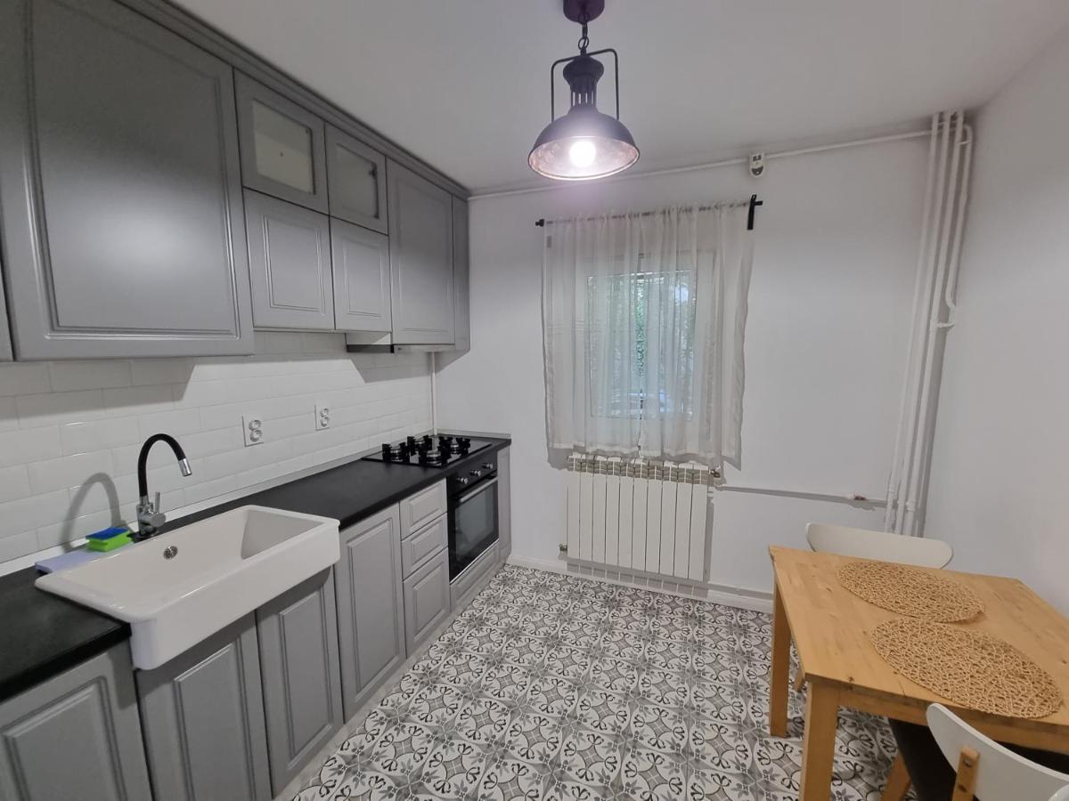 Apartments In The Aviatiei Area On 부쿠레슈티 외부 사진