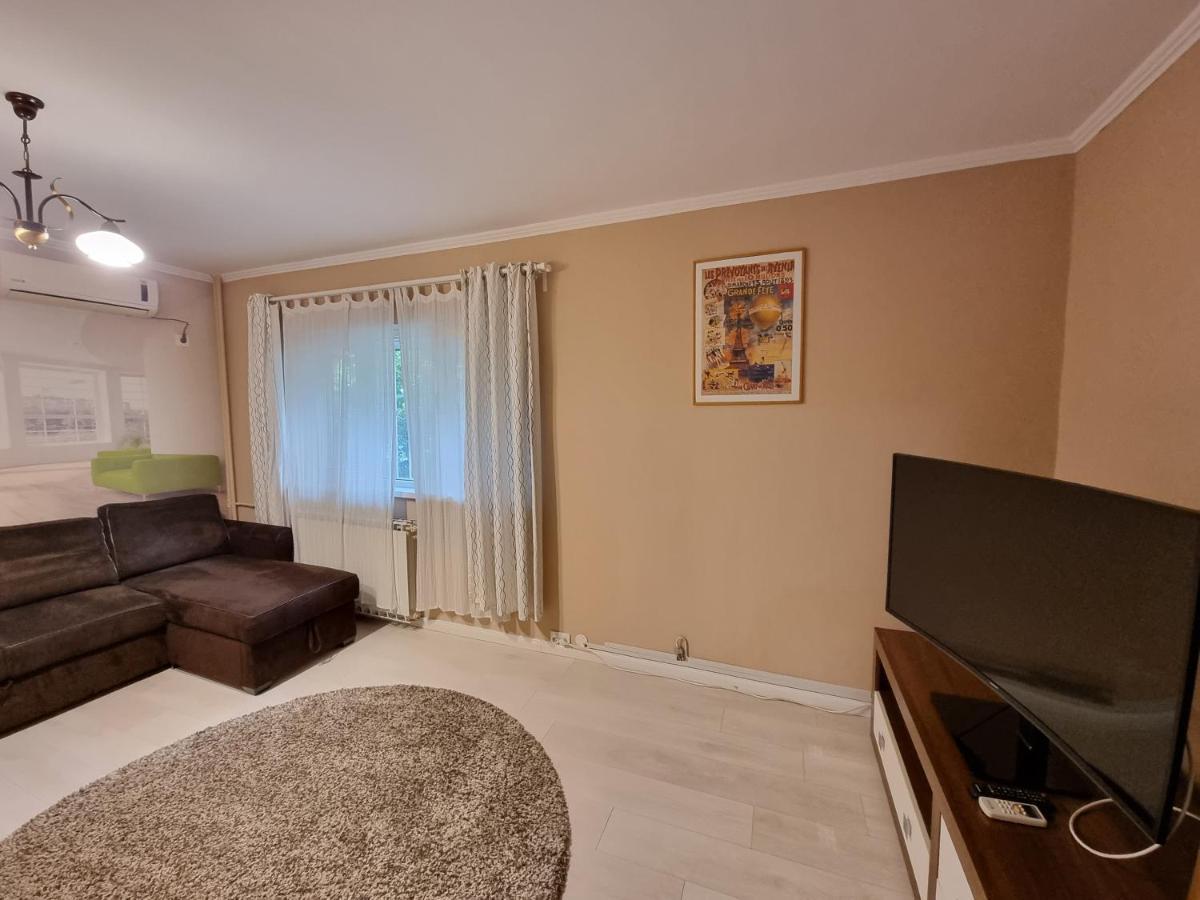 Apartments In The Aviatiei Area On 부쿠레슈티 외부 사진